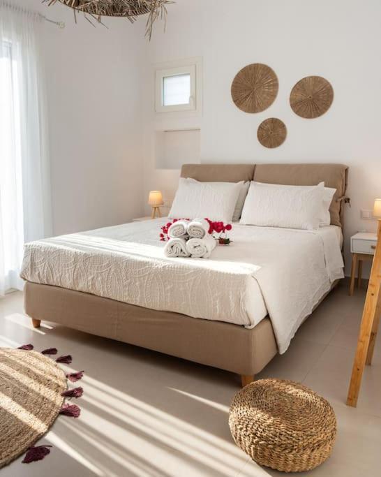 Santa Maria Mare Villa Naousa (Paros)