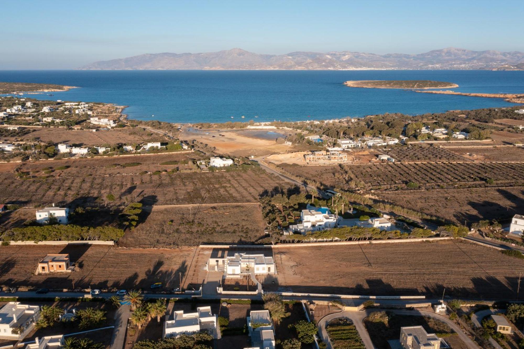 Santa Maria Mare Naousa (Paros)